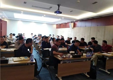 夯實基礎，提升素質，房管中心開展拆遷知識培訓